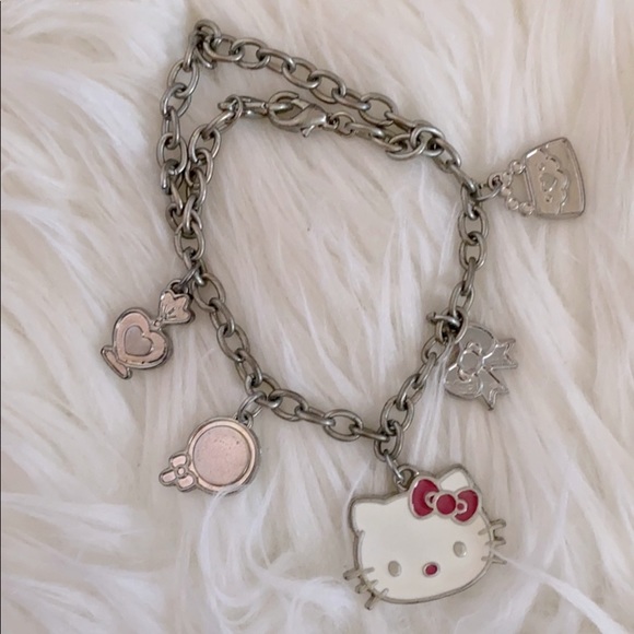 Hello Kitty Jewelry - hello kitty sanrio charm bracelet